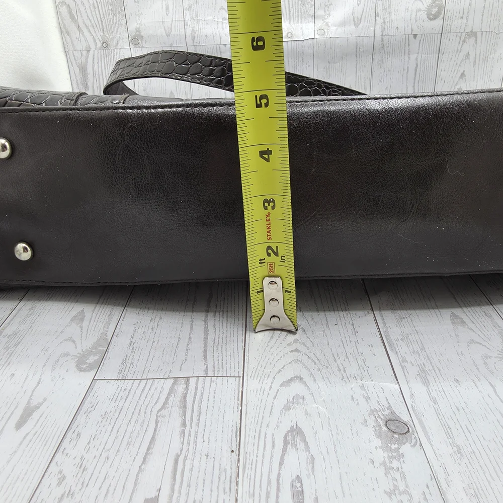 Coldwater Creek Juliana Croco Tote dark brown faux-crocodile exterior‎